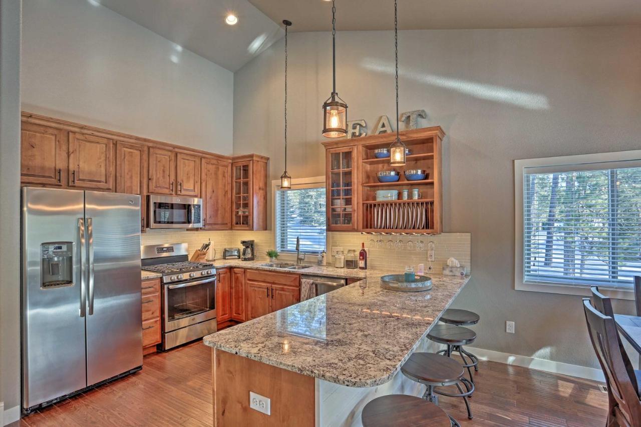 Lead Family Home With Hot Tub, 2 Mi To Deer Mountain Exteriér fotografie