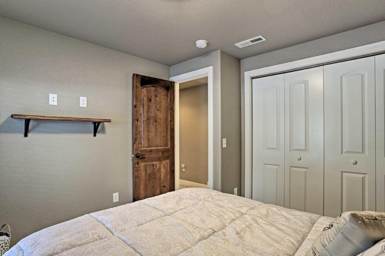 Lead Family Home With Hot Tub, 2 Mi To Deer Mountain Exteriér fotografie